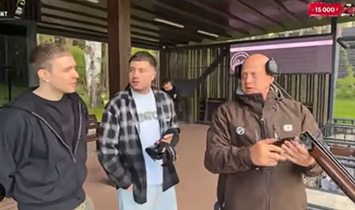 Pozrite, takto v�m vysvetl�m, �o nem�te robi�...